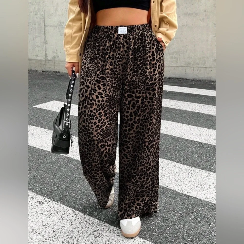 Leopard Print Boxer Vibe Wide-Leg Pants - Picture 3 of 15